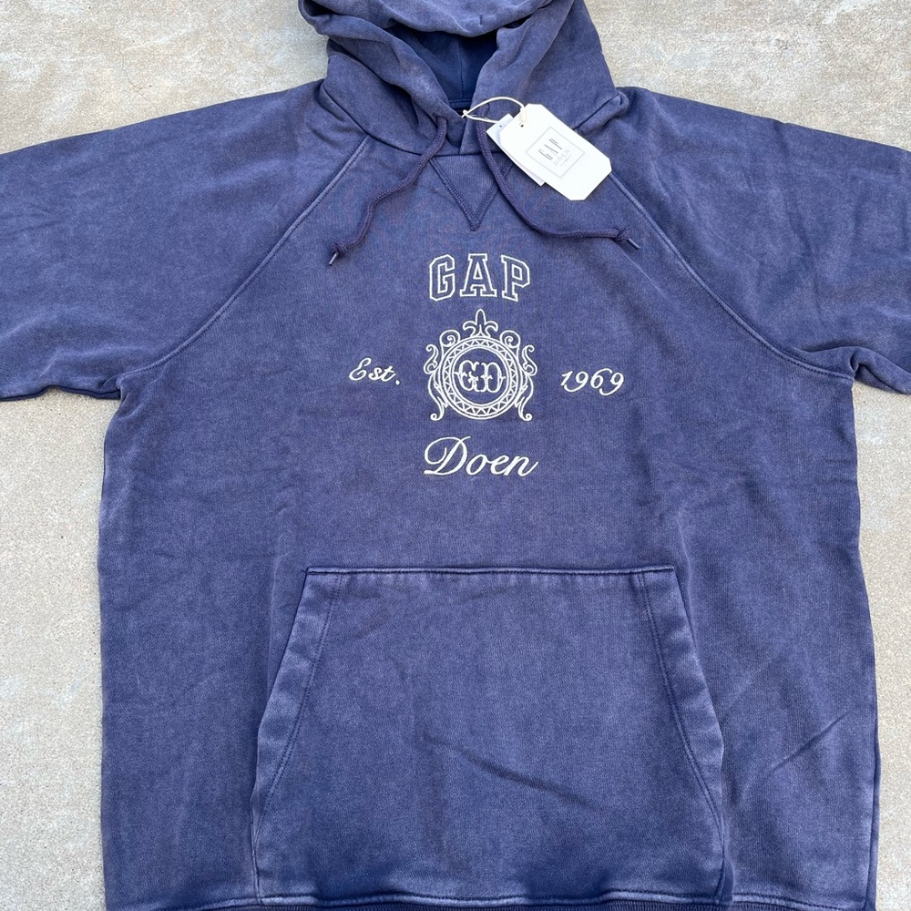 NWT Gap × DOEN Adult Heavyweight Raglan Logo Hoodie - Picture 4 of 7